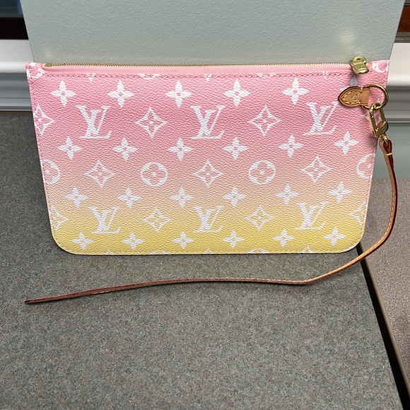 Louis Vuitton by the pool Neverfull pouch **1 day sale** - Picture 2 of 6